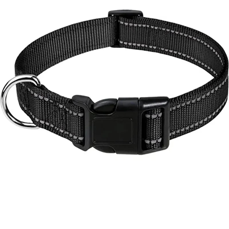 Collare Riflettente Regolabile per Cani – Nylon Resistente con Chiusura di Sicurezza e Alta Visibilità